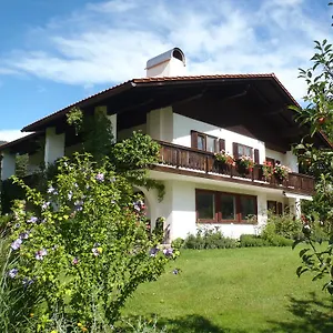 Apartment Ferienwohnung Erna Heigermoser, Ruhpolding